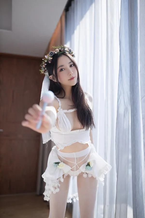 鱼子酱资料,鱼子酱套图,鱼子酱写真,鱼子酱下载