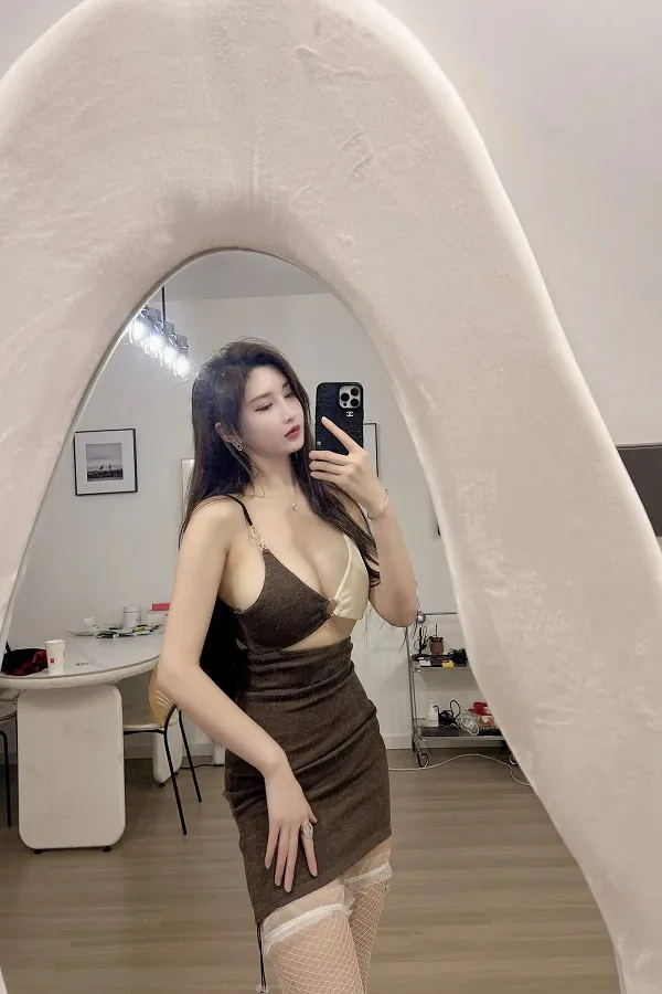 周妍希资料,周妍希套图,周妍希写真,周妍希下载