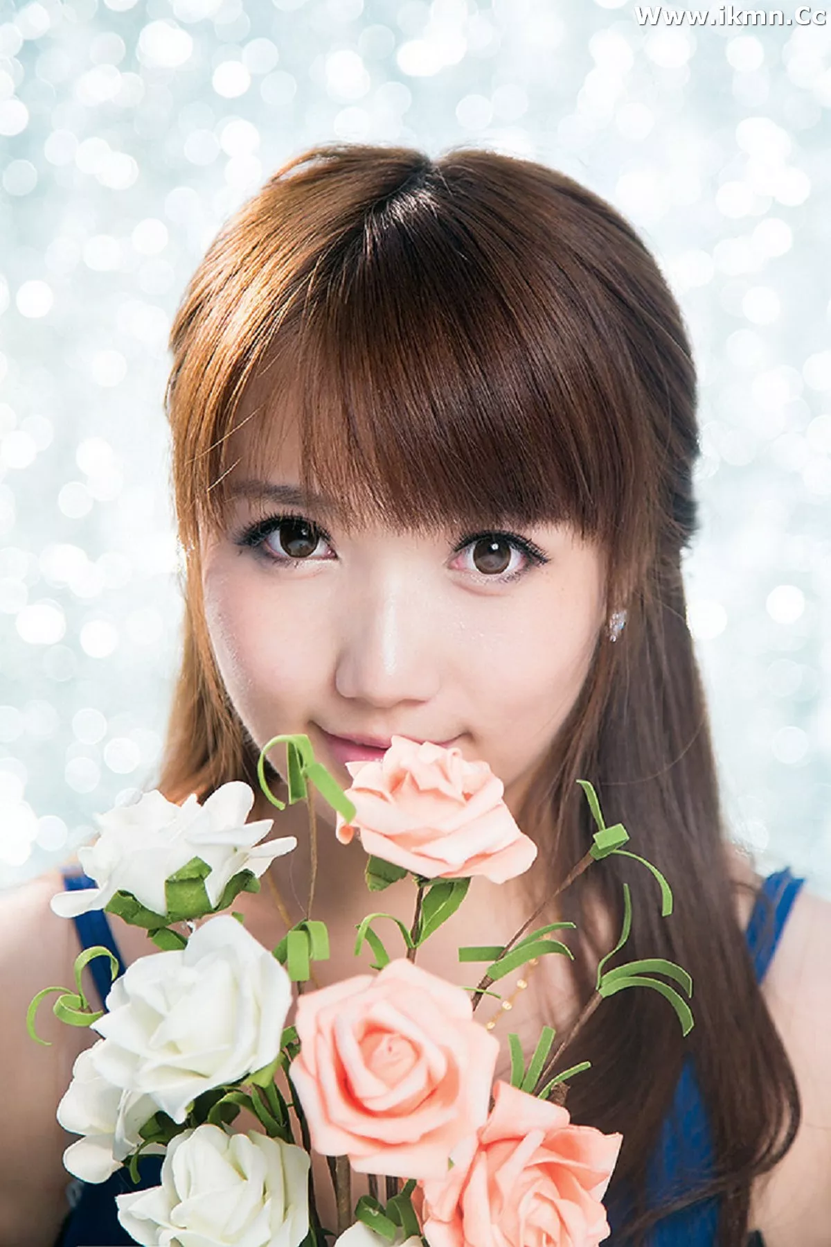 漂亮美女_默漠无荢全集