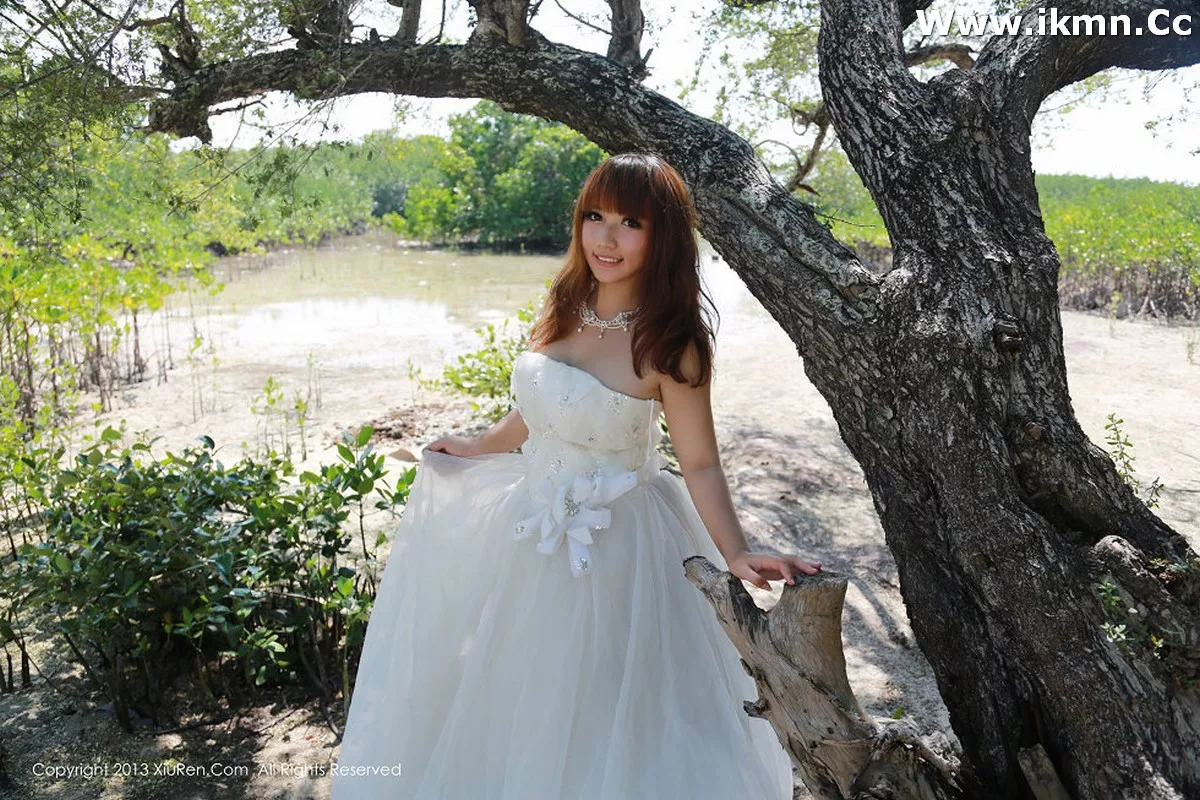 漂亮美女_默漠无荢全集