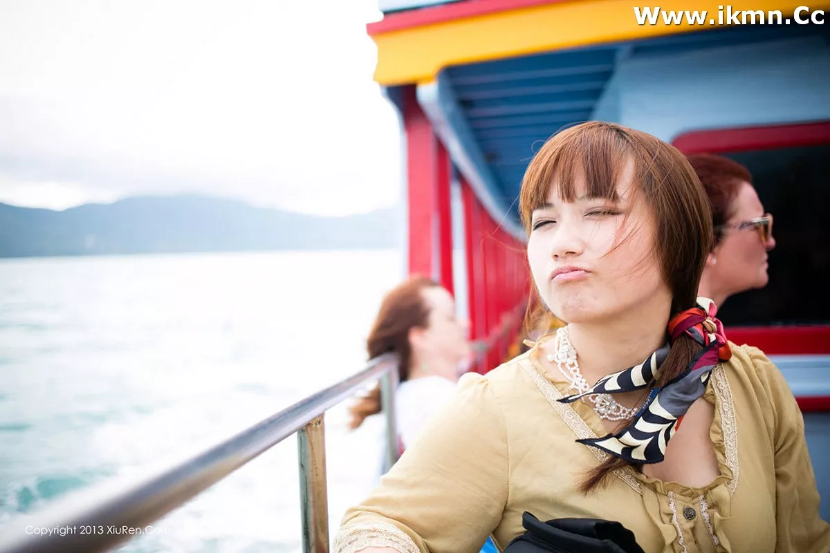 漂亮美女_默漠无荢全集