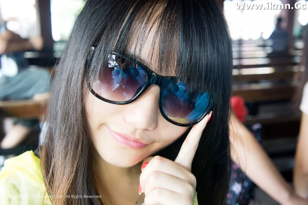 漂亮美女_默漠无荢全集