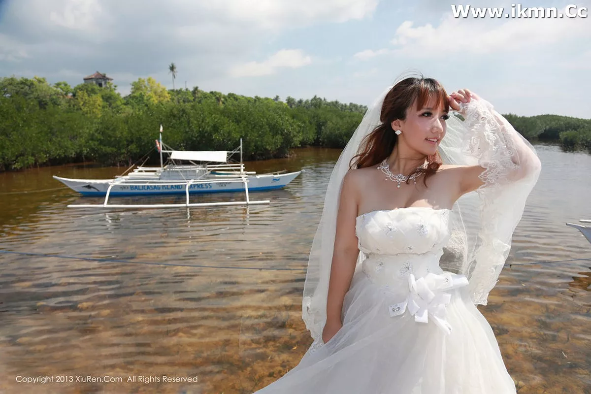 漂亮美女_默漠无荢全集