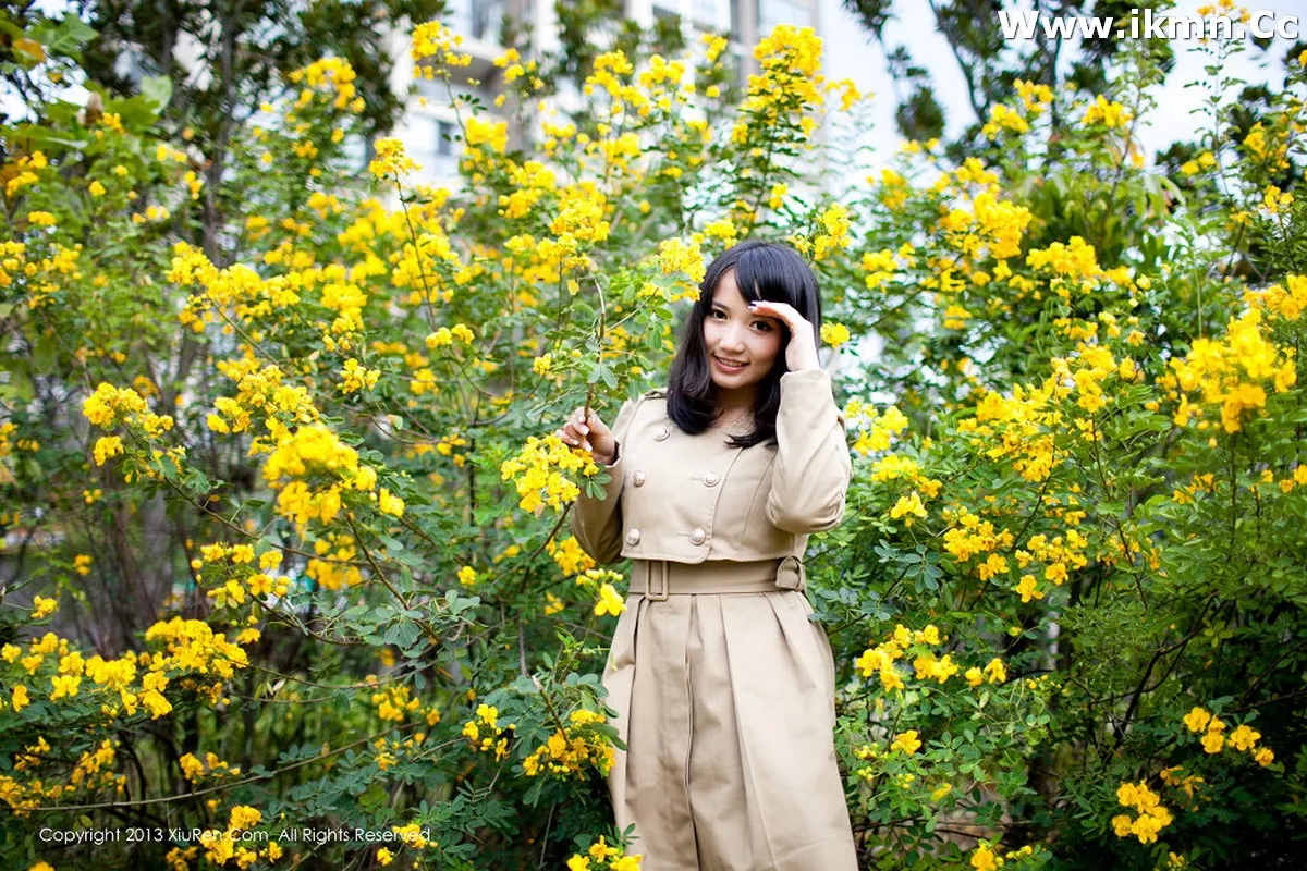 漂亮美女_默漠无荢全集