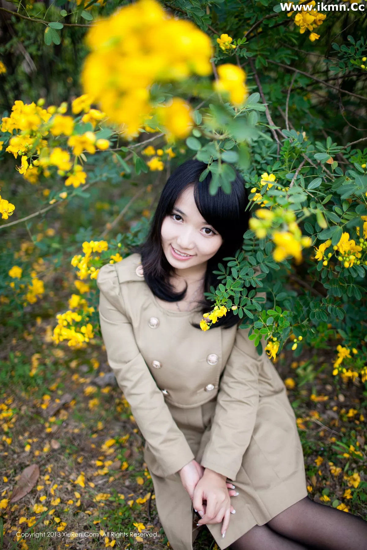 漂亮美女_默漠无荢全集