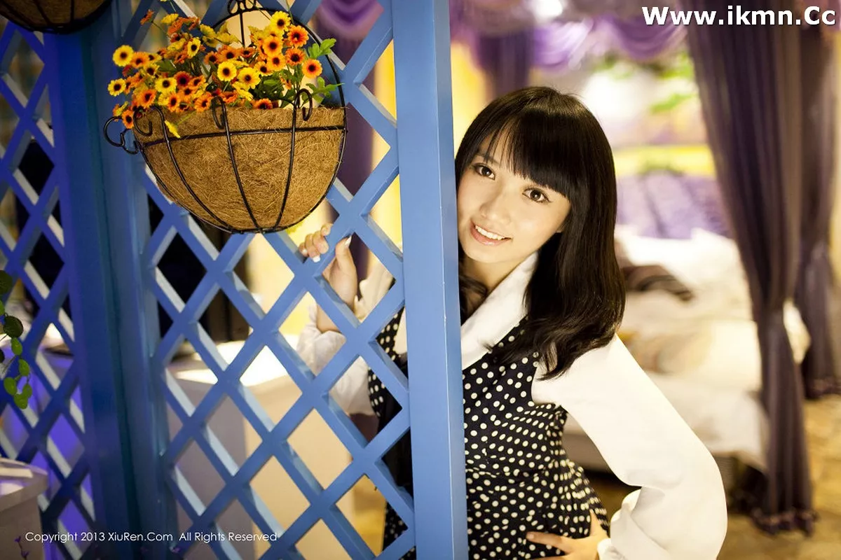 漂亮美女_默漠无荢全集