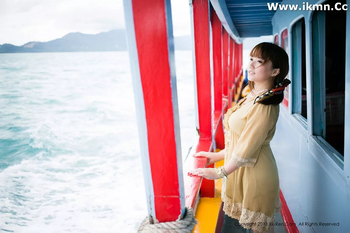 漂亮美女_默漠无荢全集