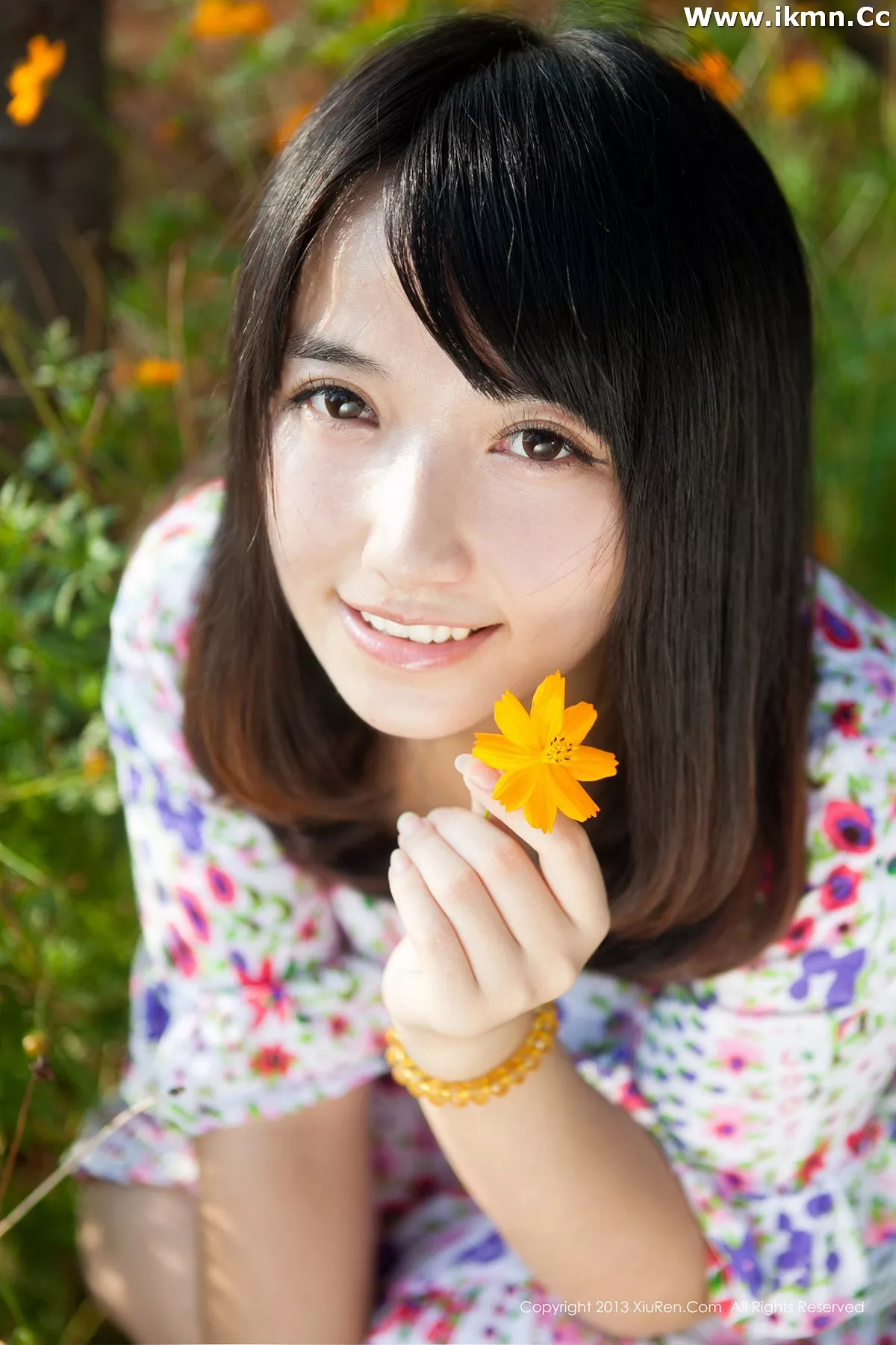 漂亮美女_默漠无荢全集