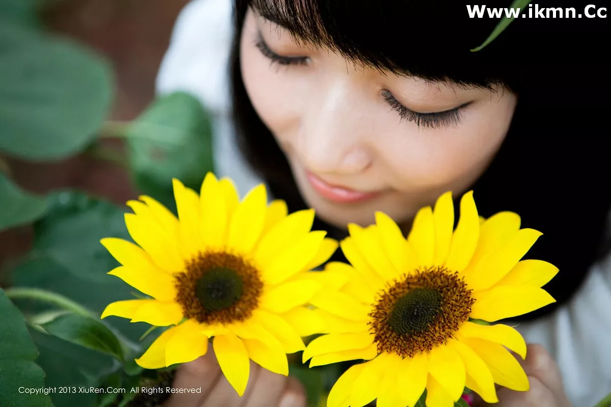 漂亮美女_默漠无荢全集