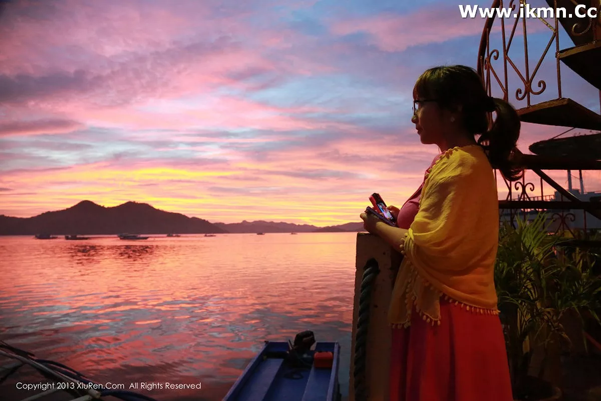 漂亮美女_默漠无荢全集
