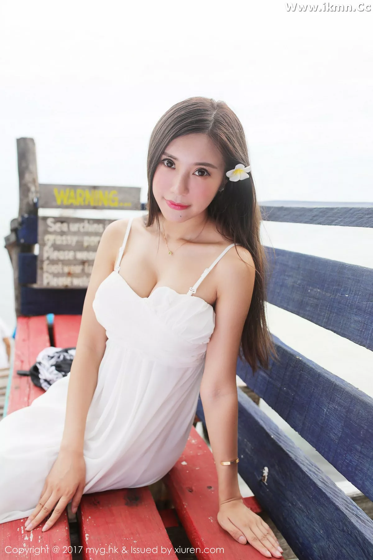 漂亮美女_绮里嘉全集