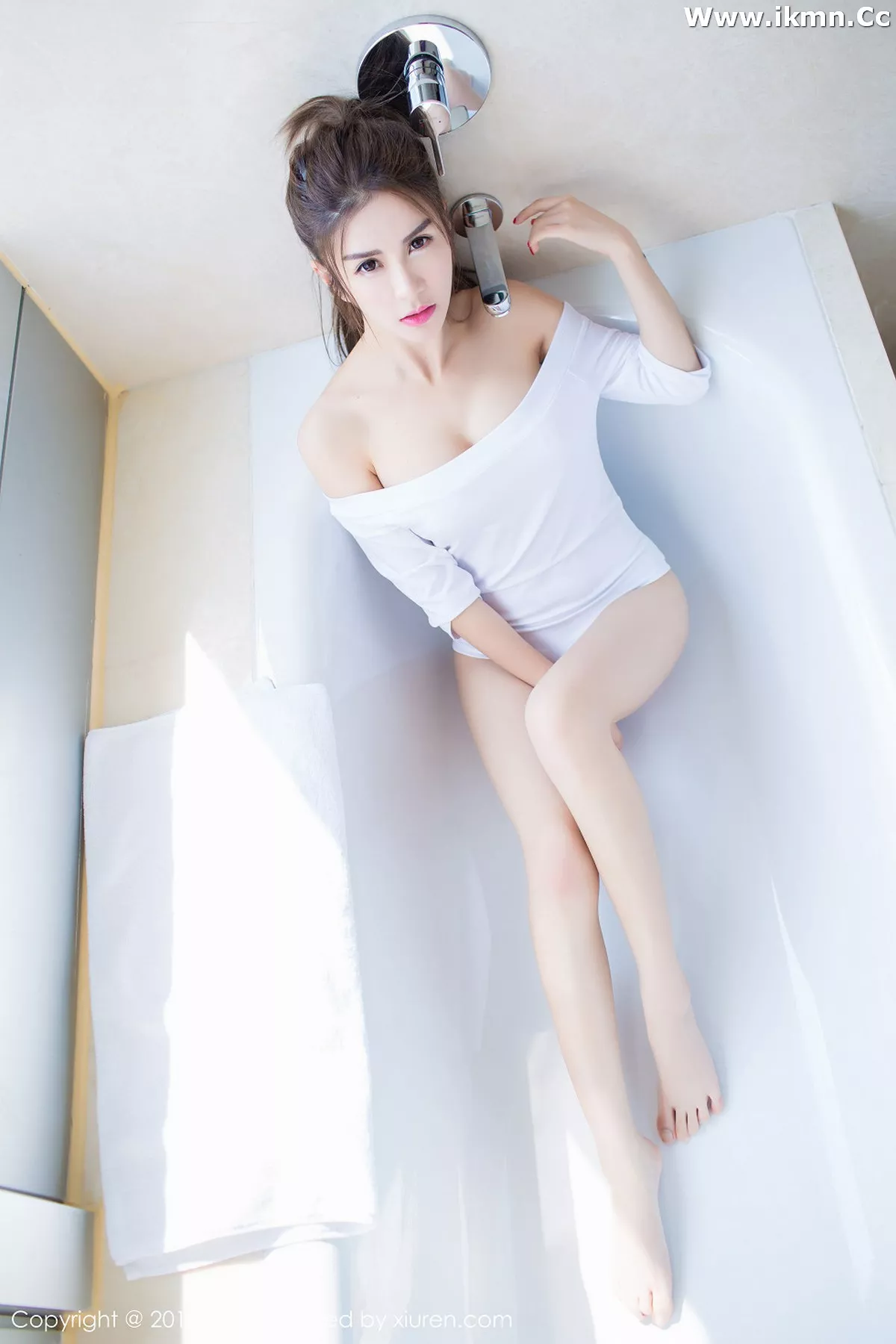 漂亮美女_李李七七喜喜全集