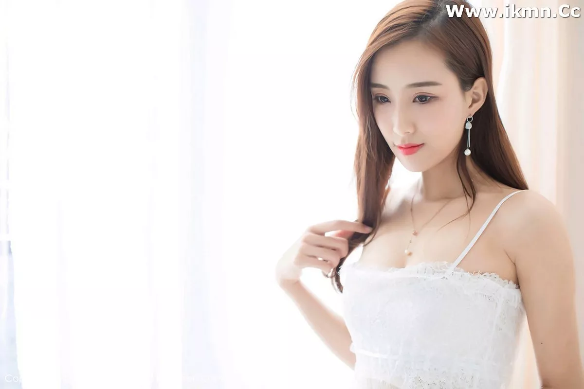 漂亮美女_猫宝全集