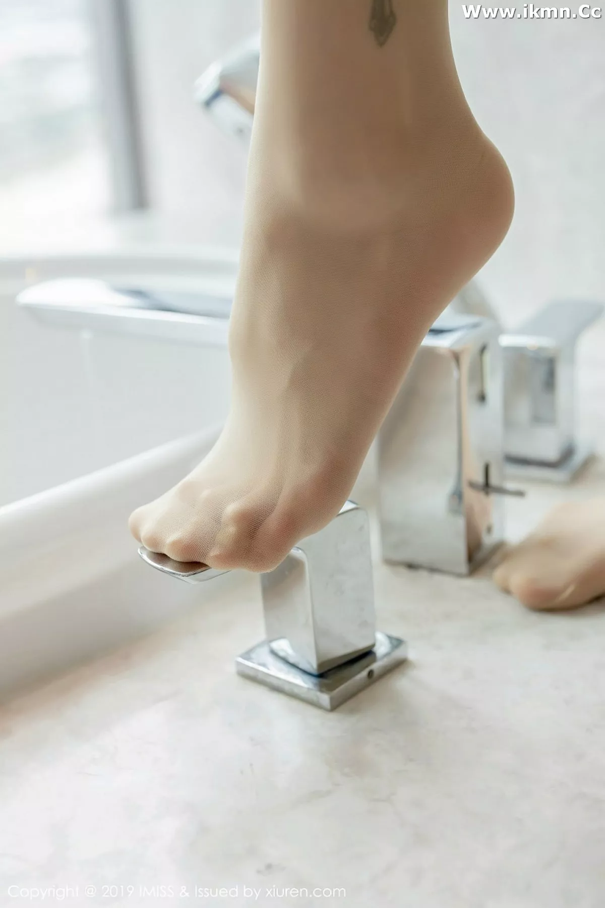 漂亮美女_luvian本能全集