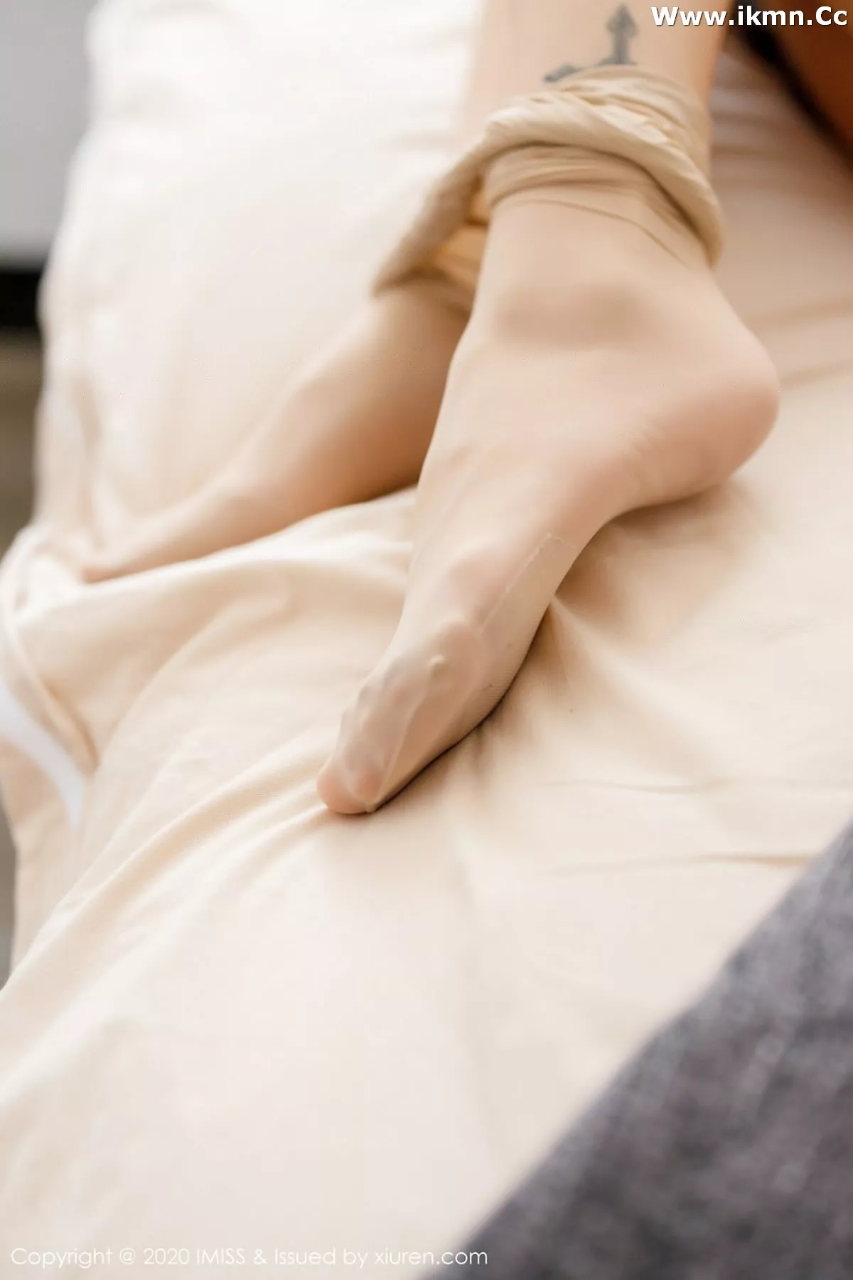 漂亮美女_luvian本能全集