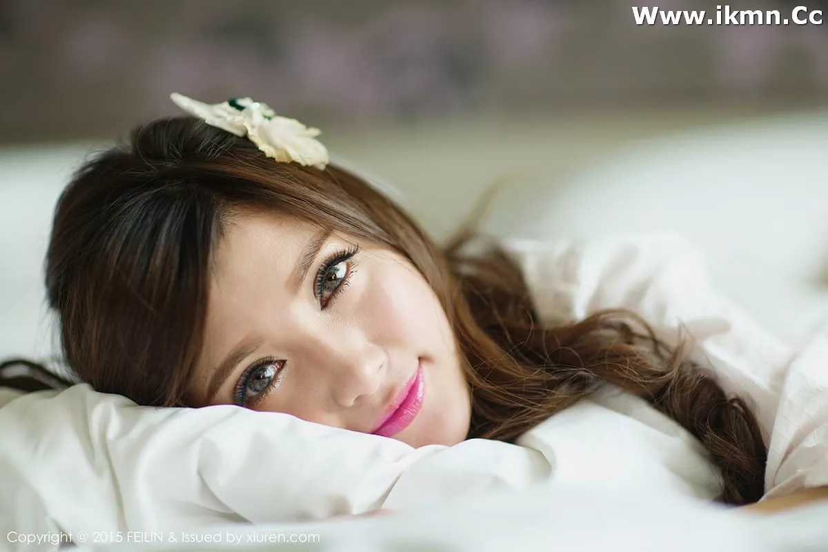 漂亮美女_奶茶-Emily全集