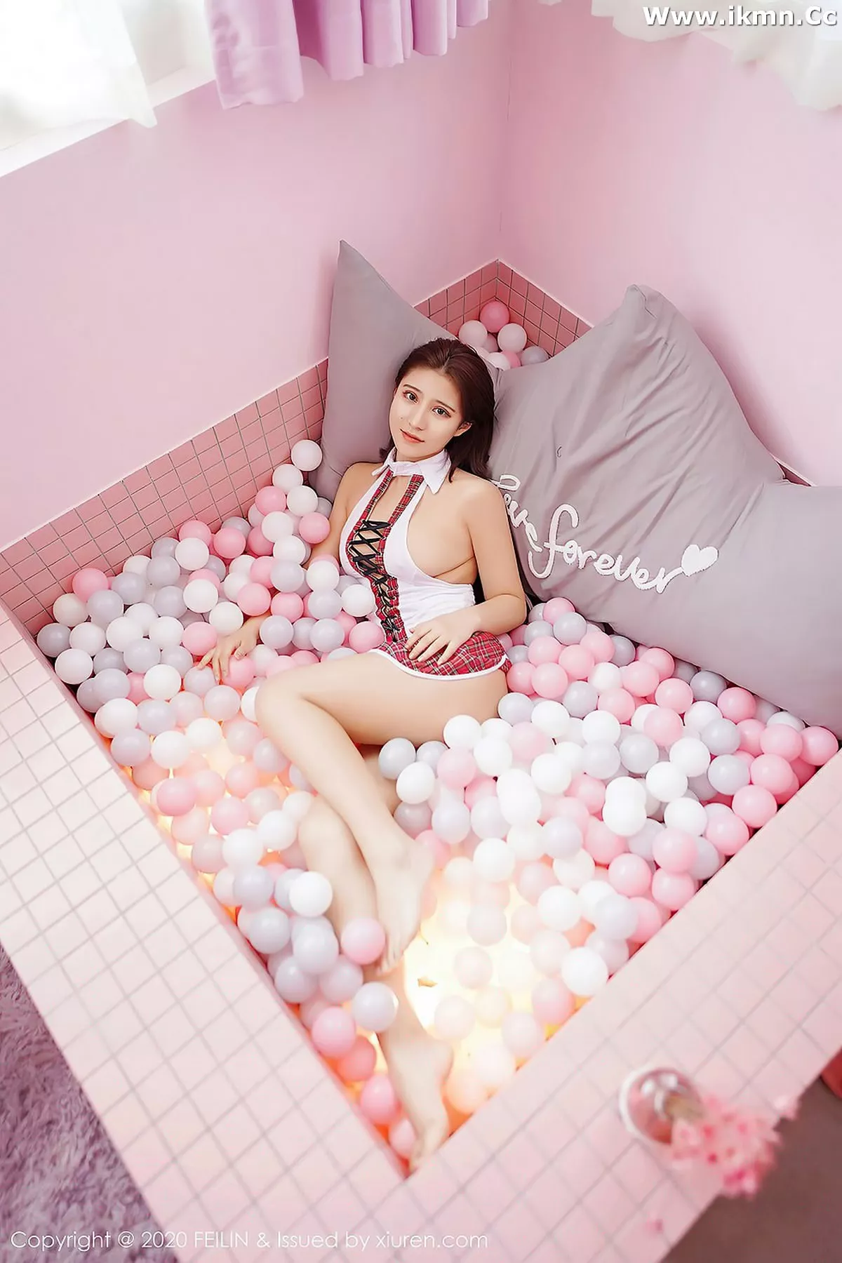 漂亮美女_久久Aimee全集