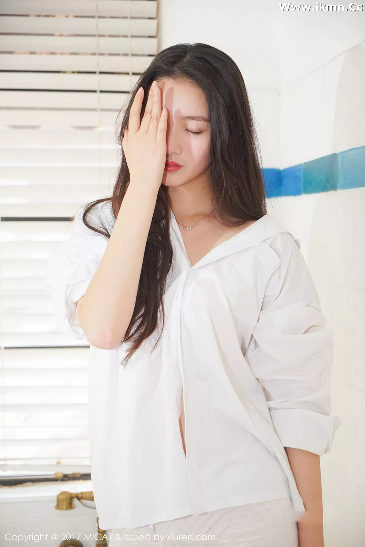 漂亮美女_画画全集