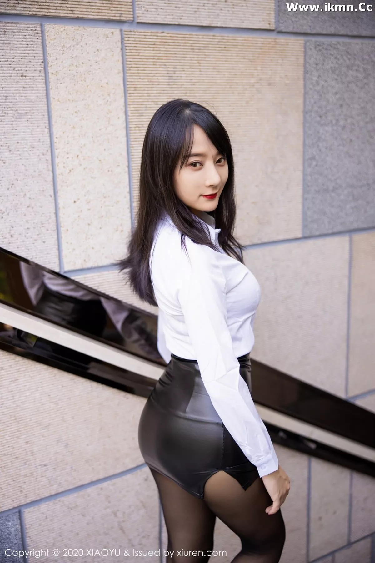 漂亮美女_何嘉颖全集