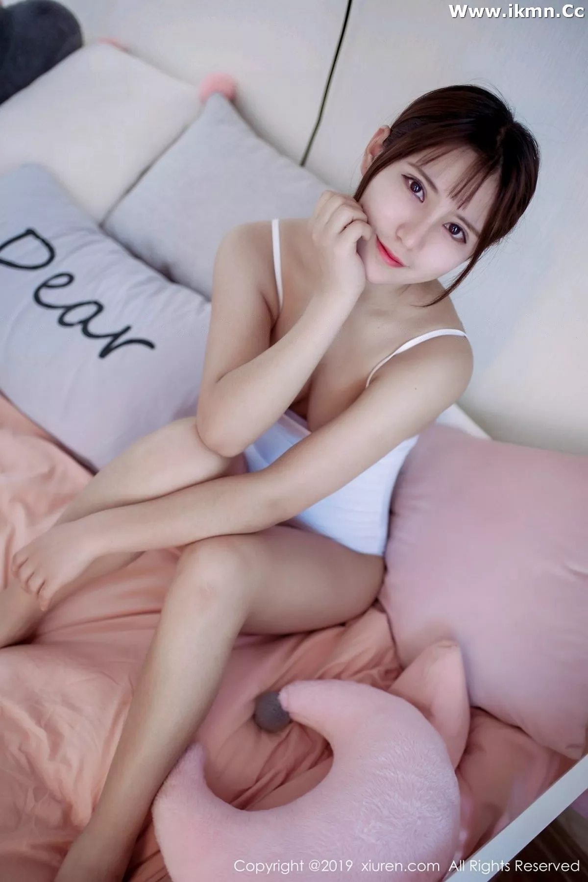 漂亮美女_久久Aimee全集