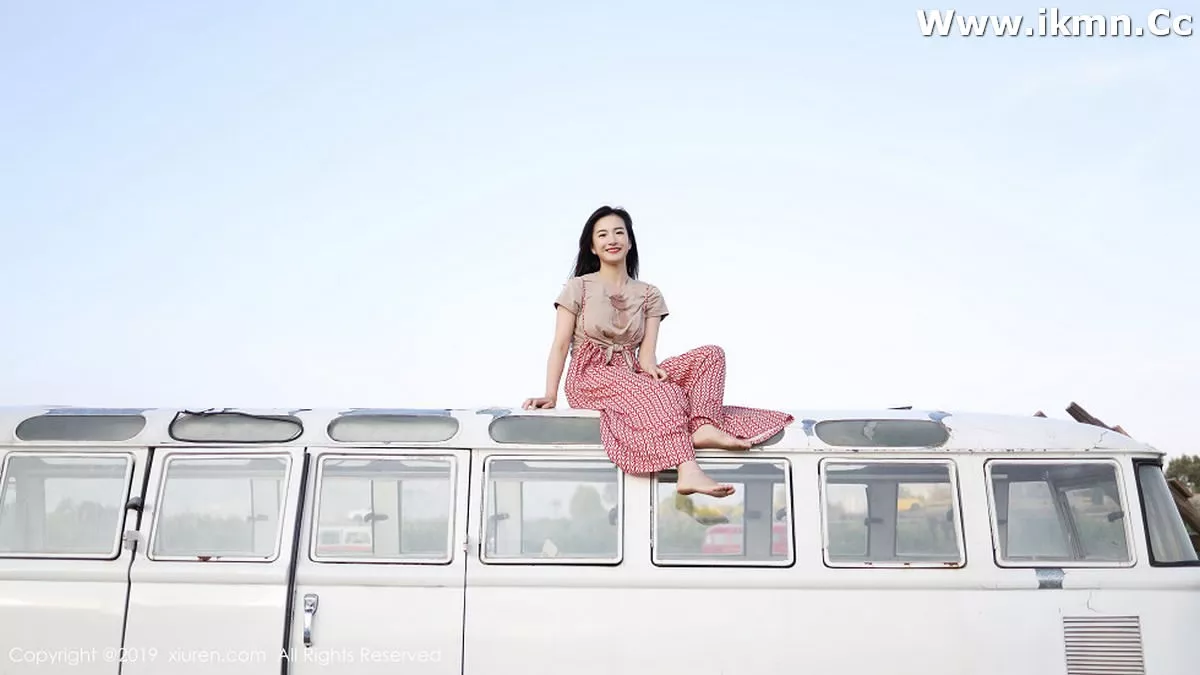 漂亮美女_艺儿拿铁全集