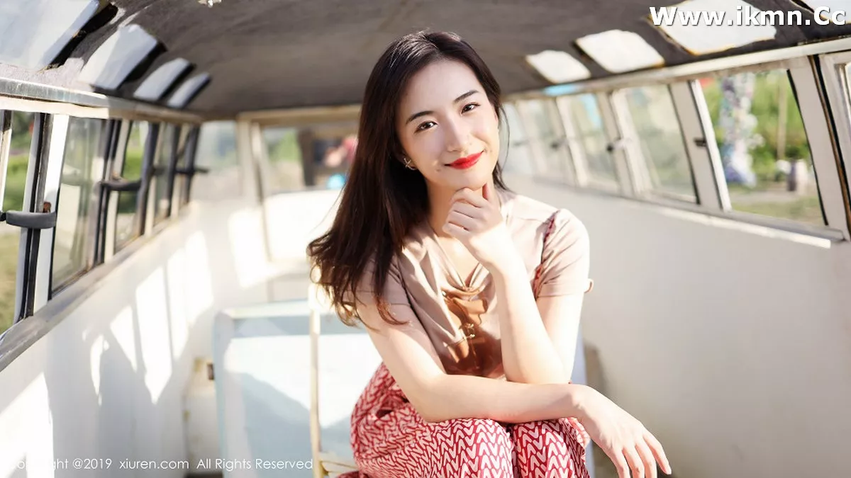 漂亮美女_艺儿拿铁全集