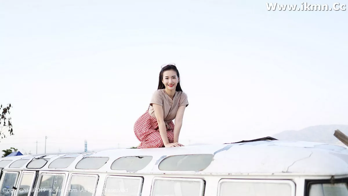 漂亮美女_艺儿拿铁全集