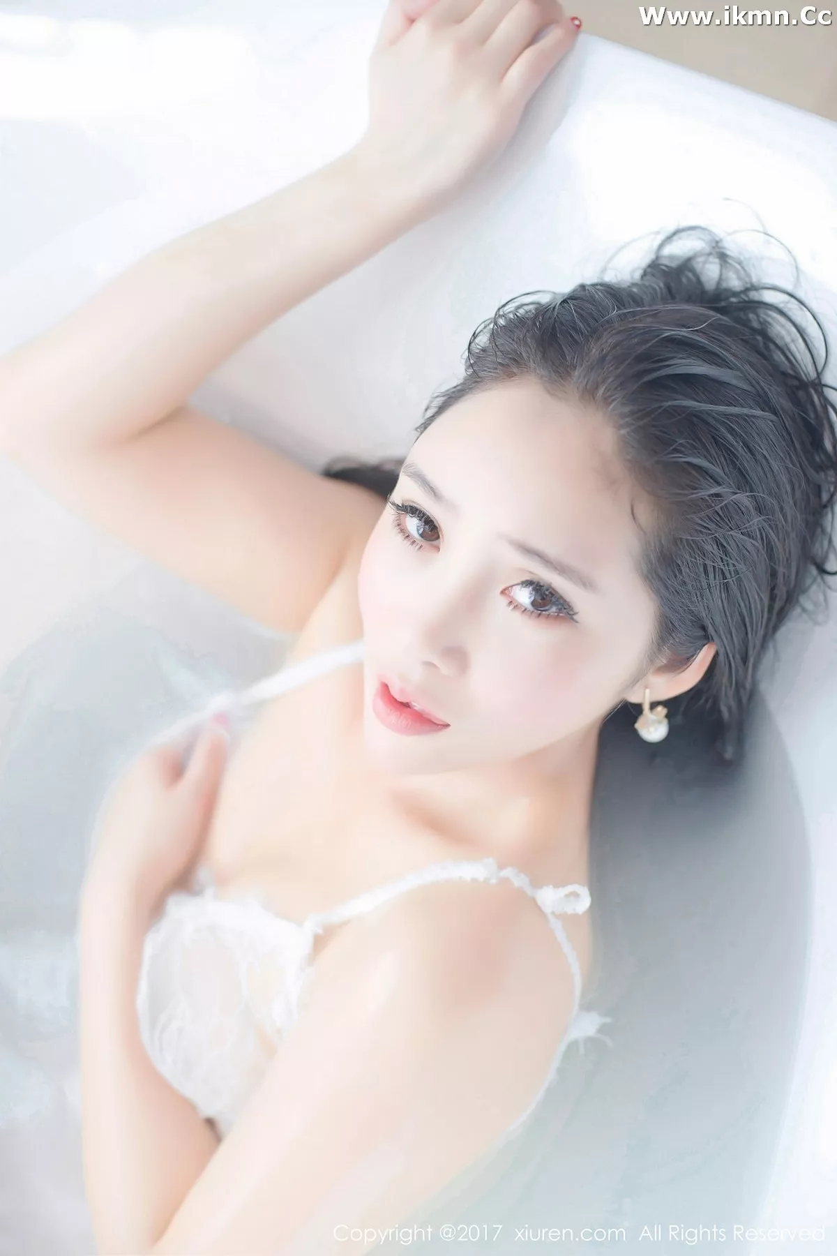 漂亮美女_艾弥全集