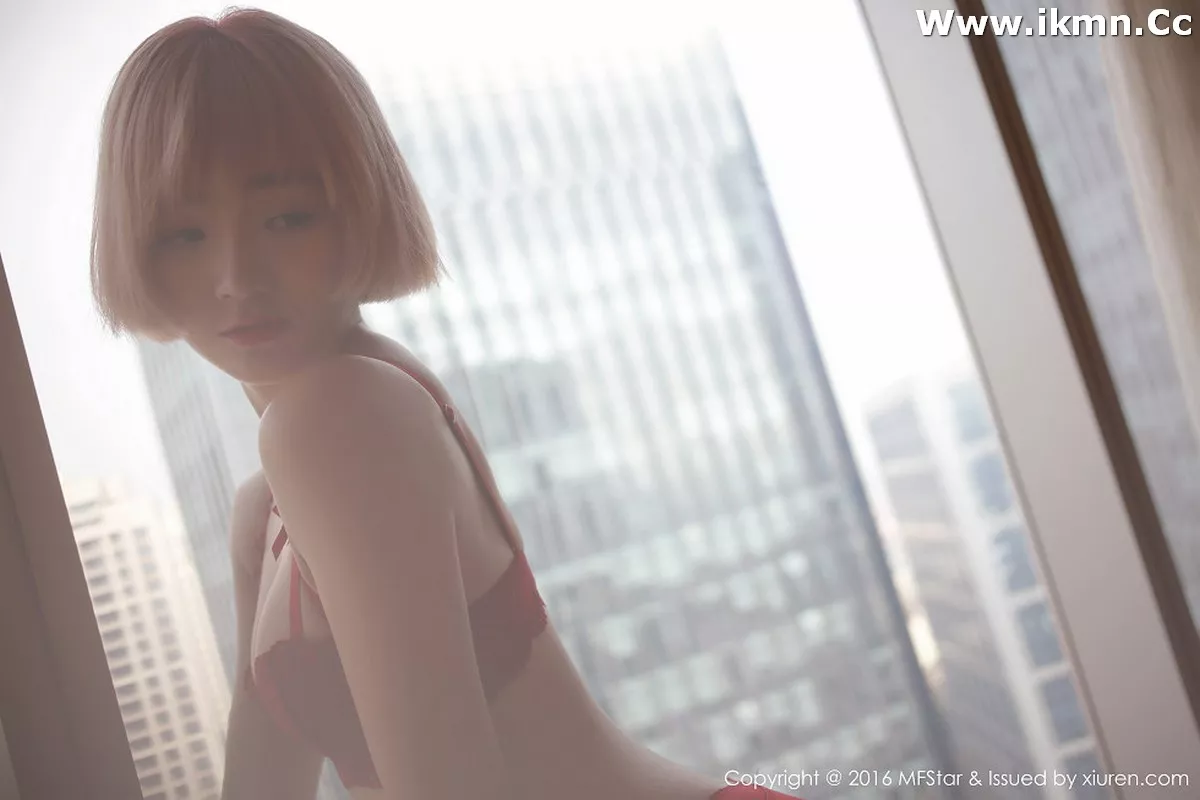 漂亮美女_悦爷妖精全集