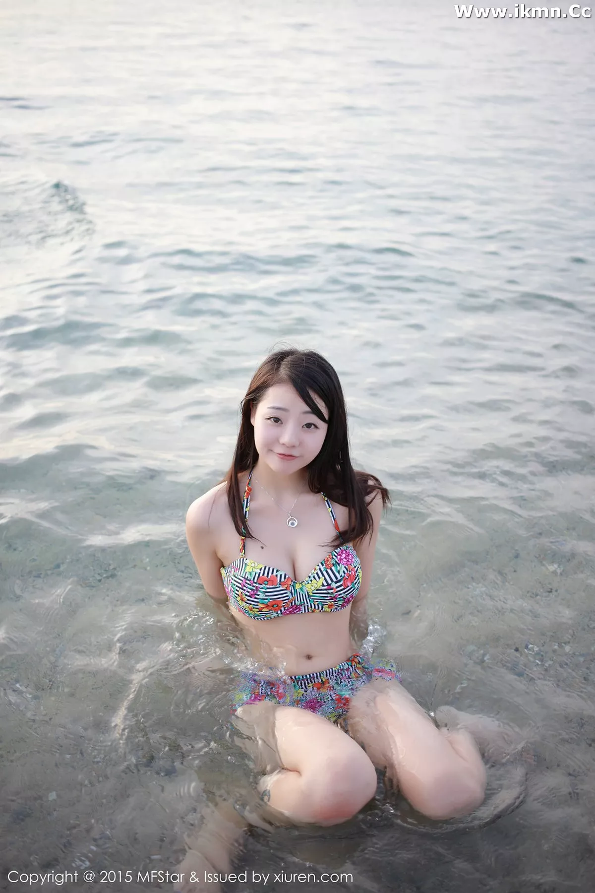 漂亮美女_佘贝拉全集