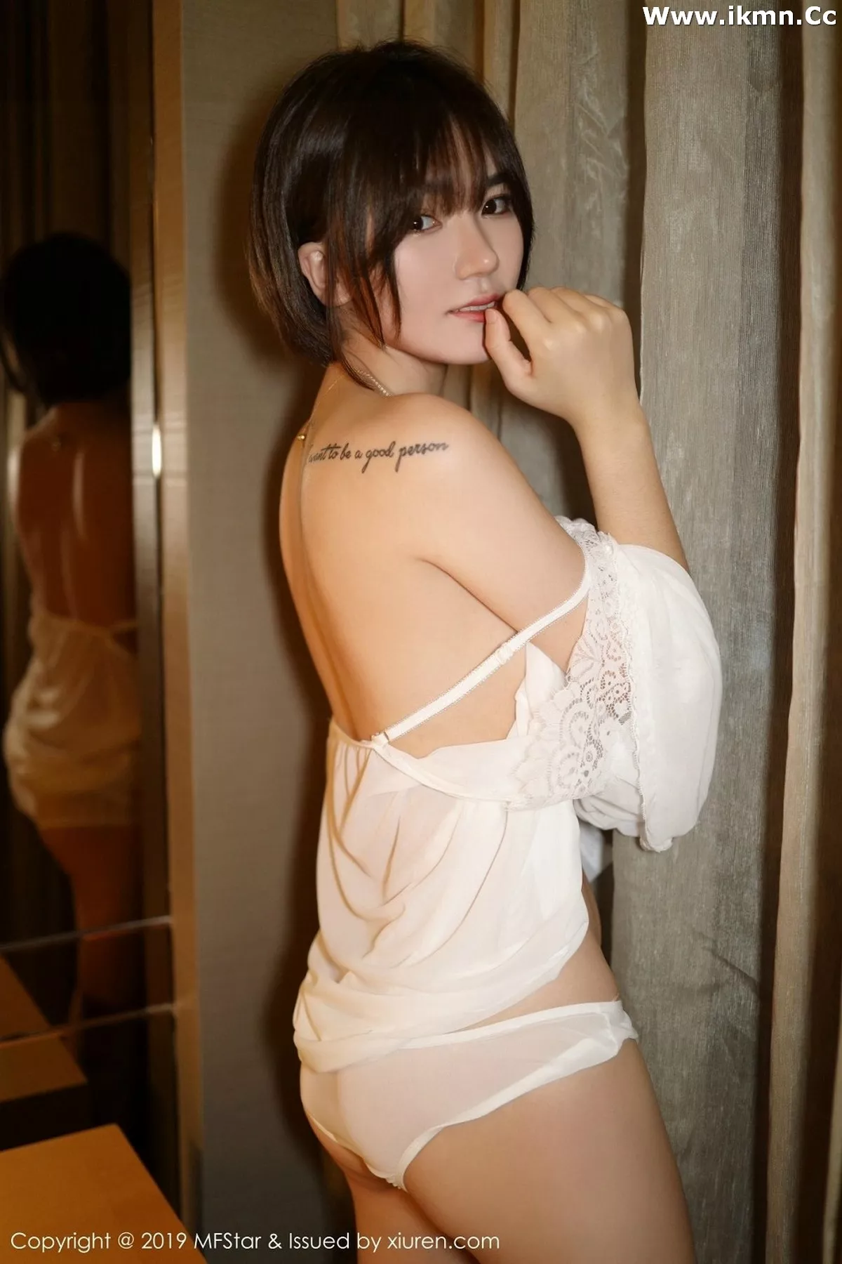 漂亮美女_冷不丁全集