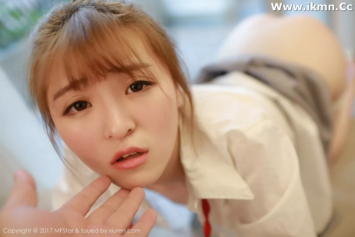 漂亮美女_伊小七全集