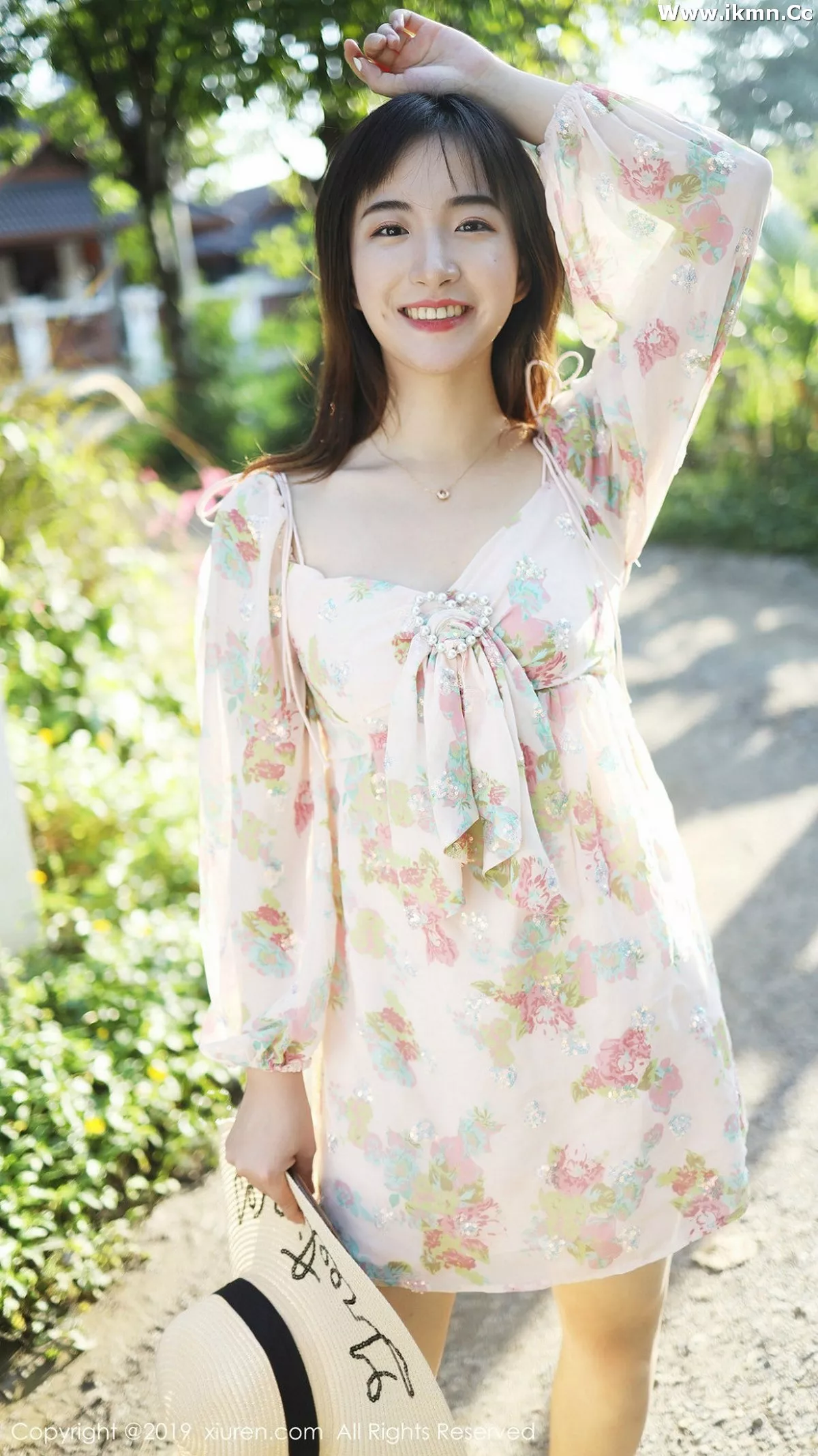 漂亮美女_艺儿拿铁全集