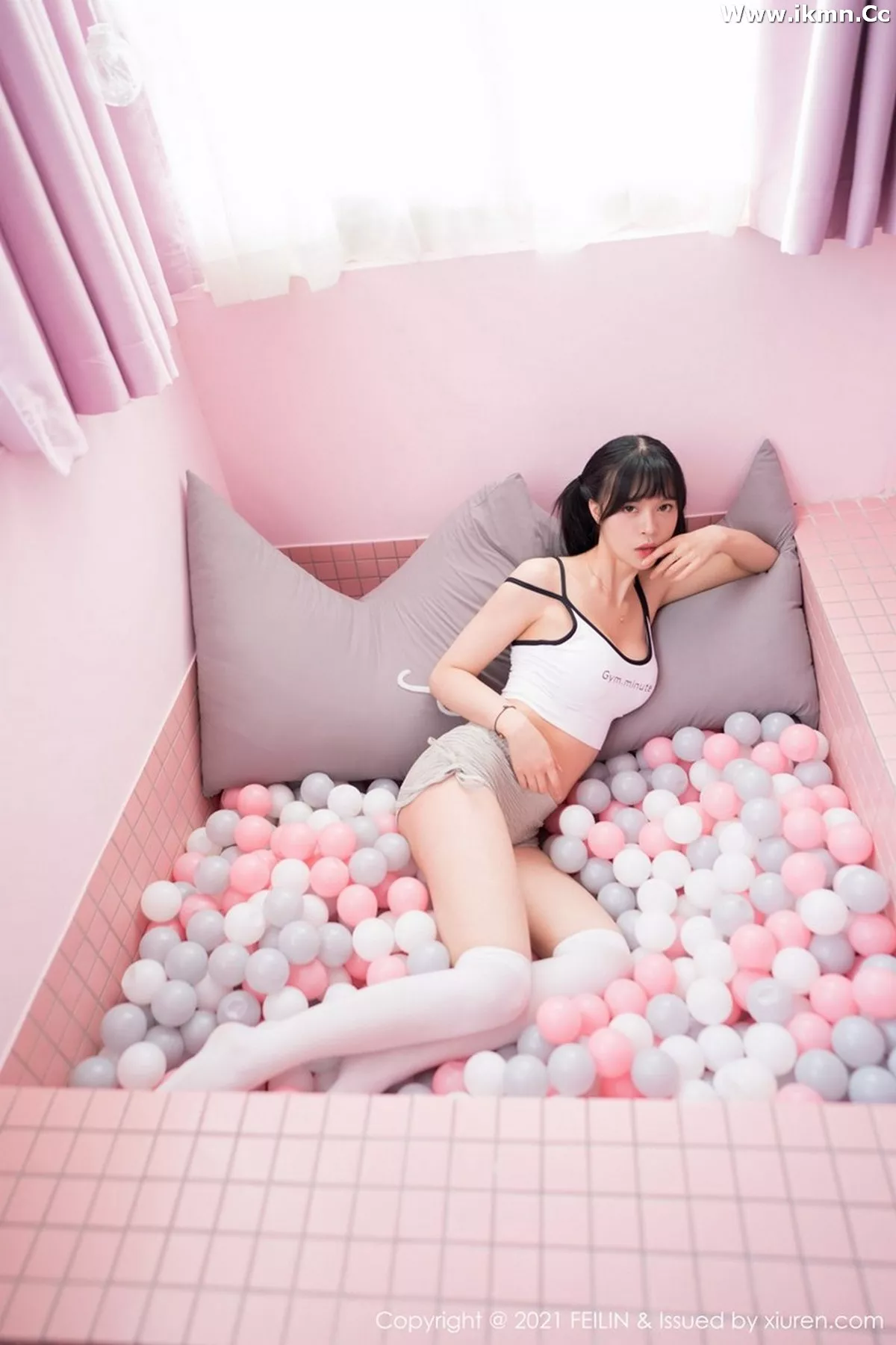 漂亮美女_桃香子全集