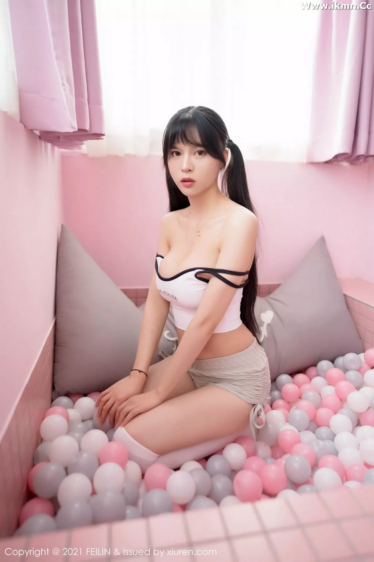 漂亮美女_桃香子全集