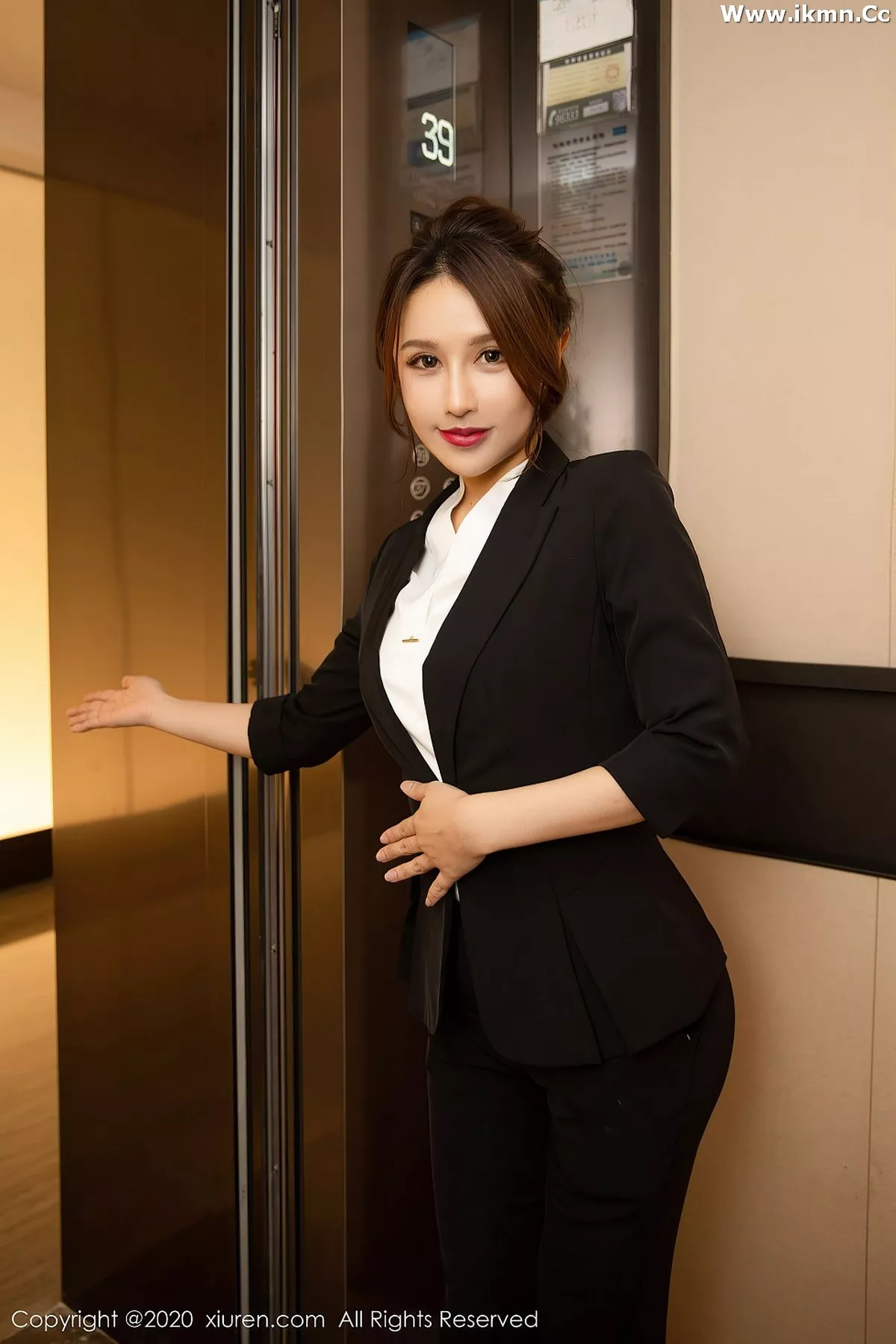 漂亮美女_徐安安全集