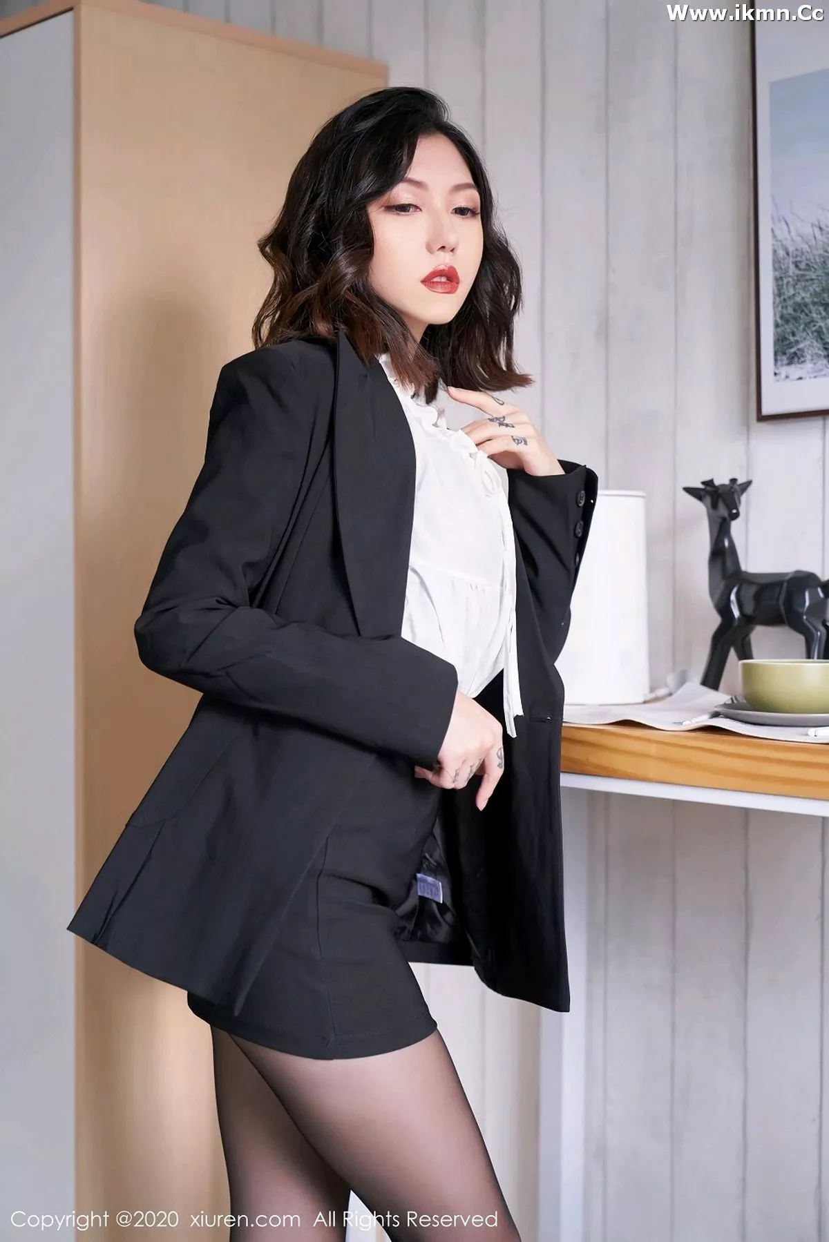 漂亮美女_舌尖上的菊花全集