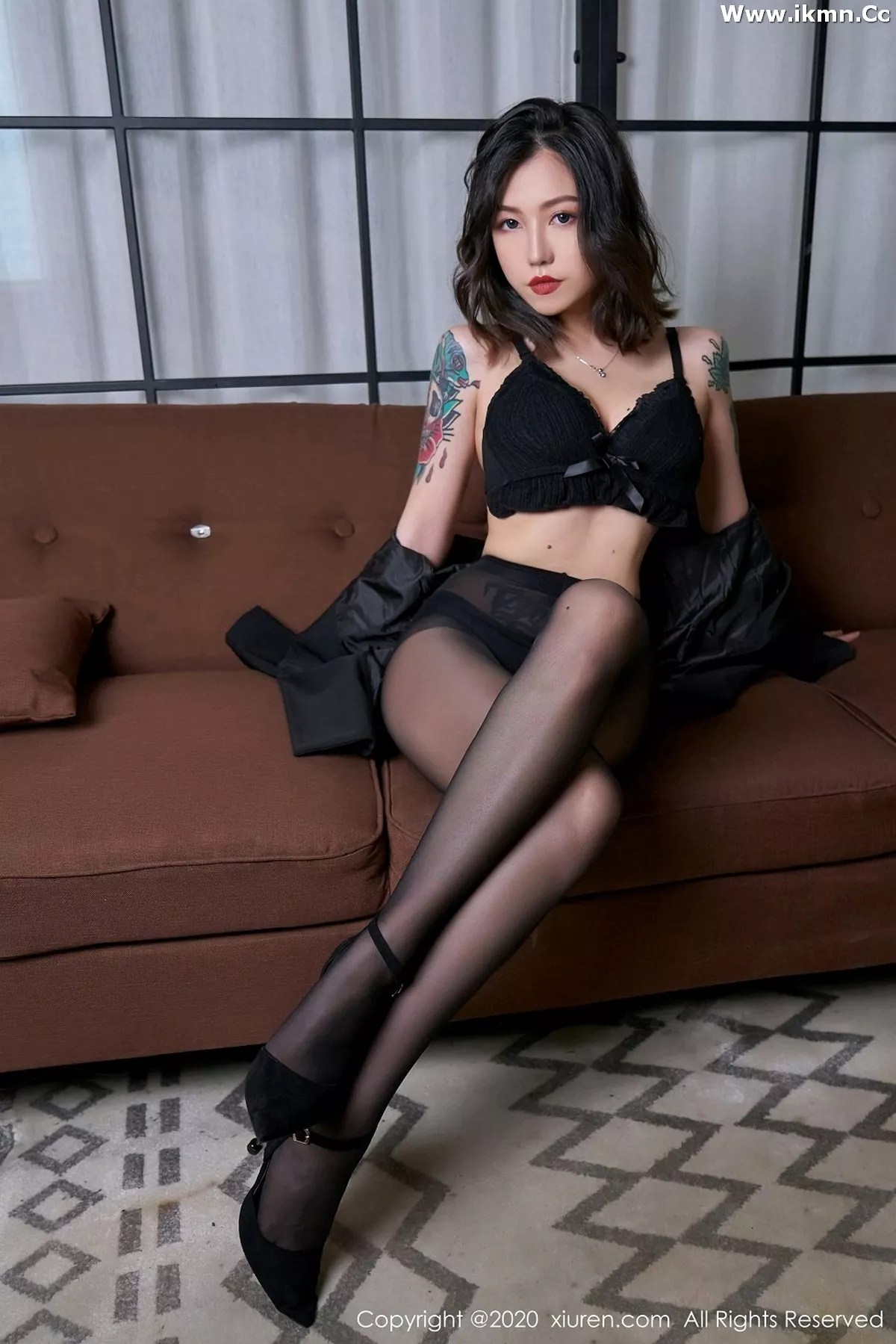 漂亮美女_舌尖上的菊花全集