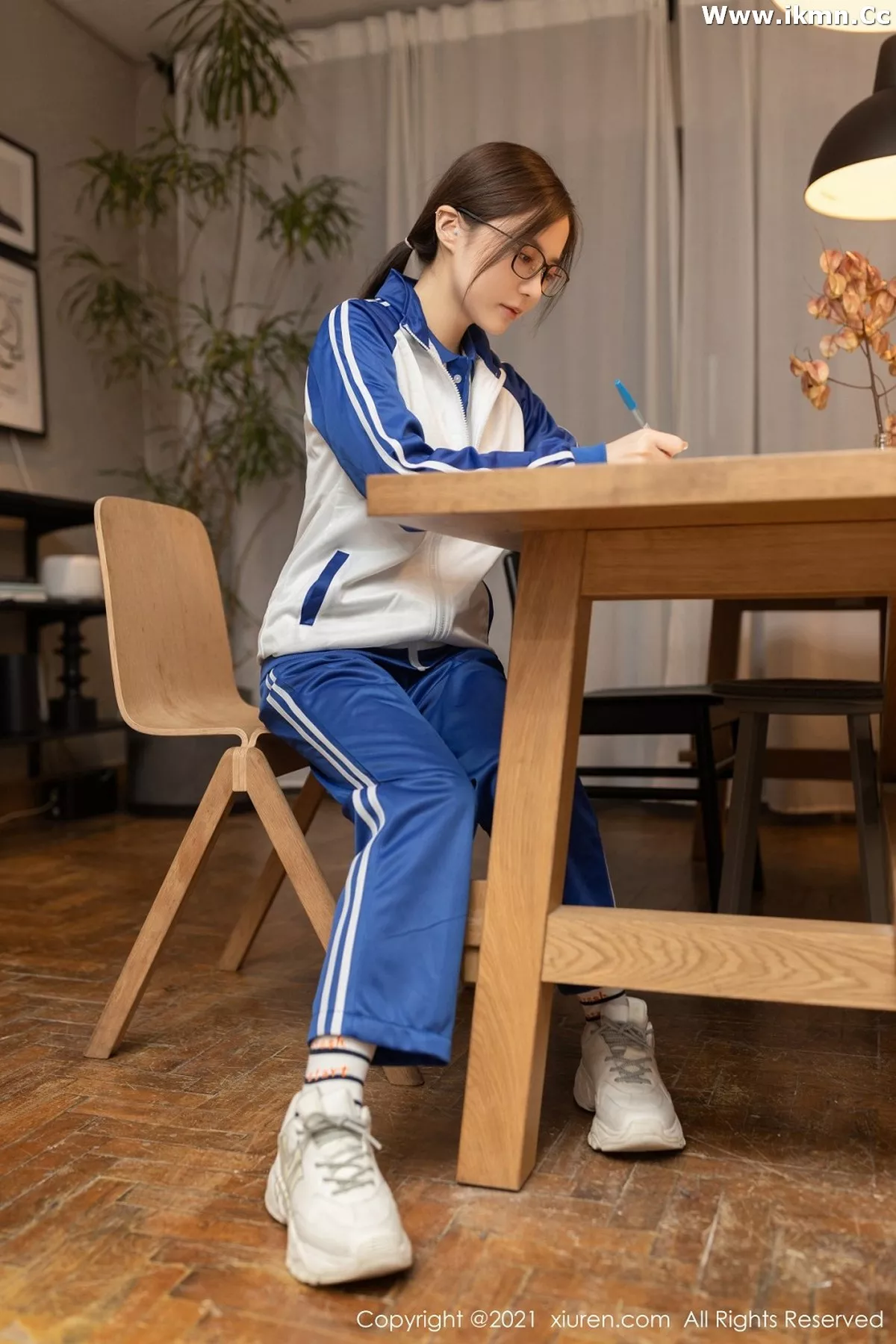 漂亮美女_鱼子酱全集