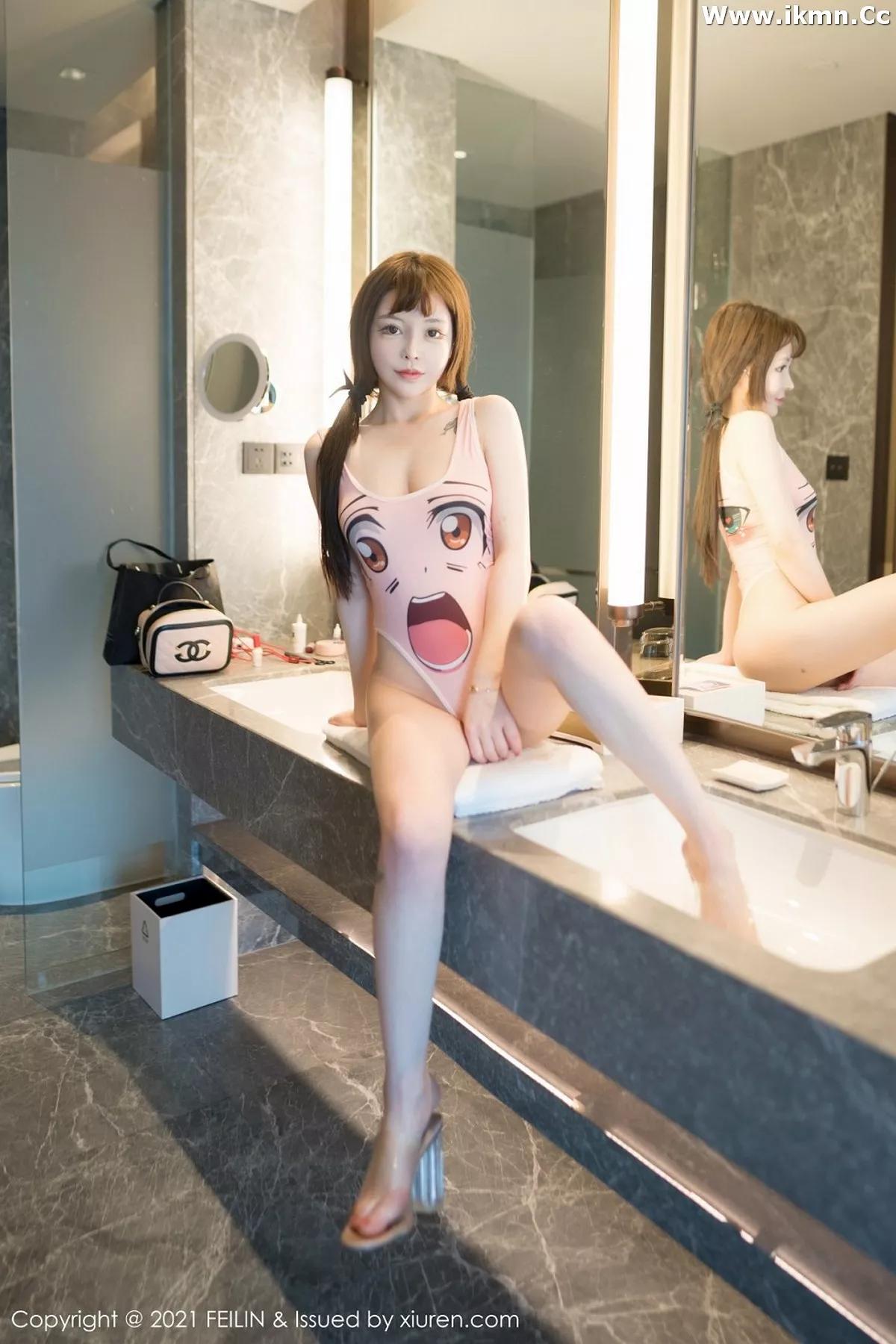 漂亮美女_哩哩呀全集