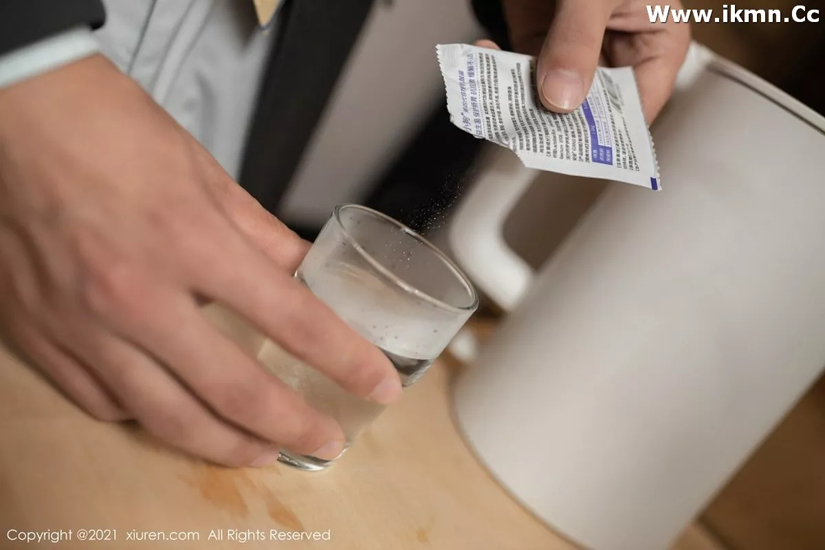 漂亮美女_鱼子酱全集