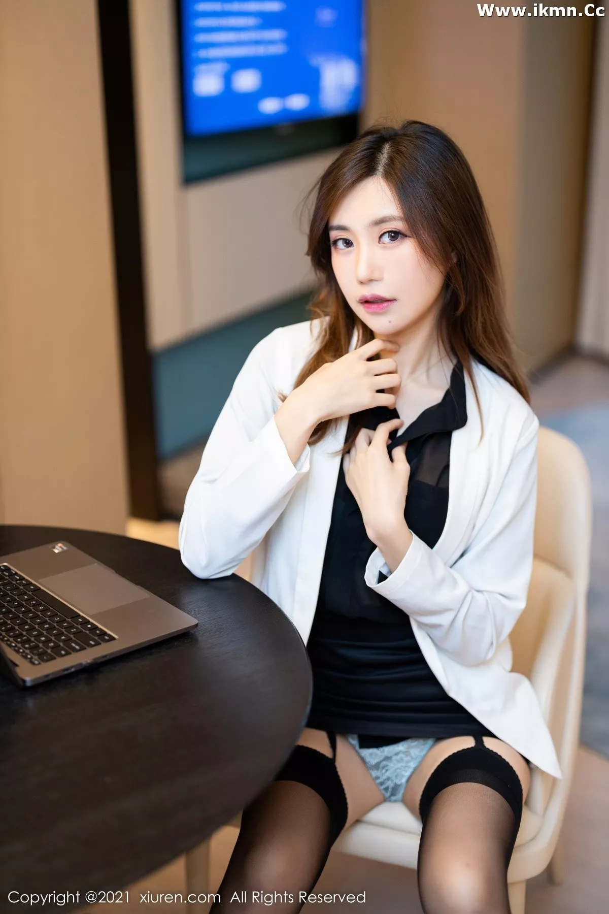 漂亮美女_绮里嘉全集