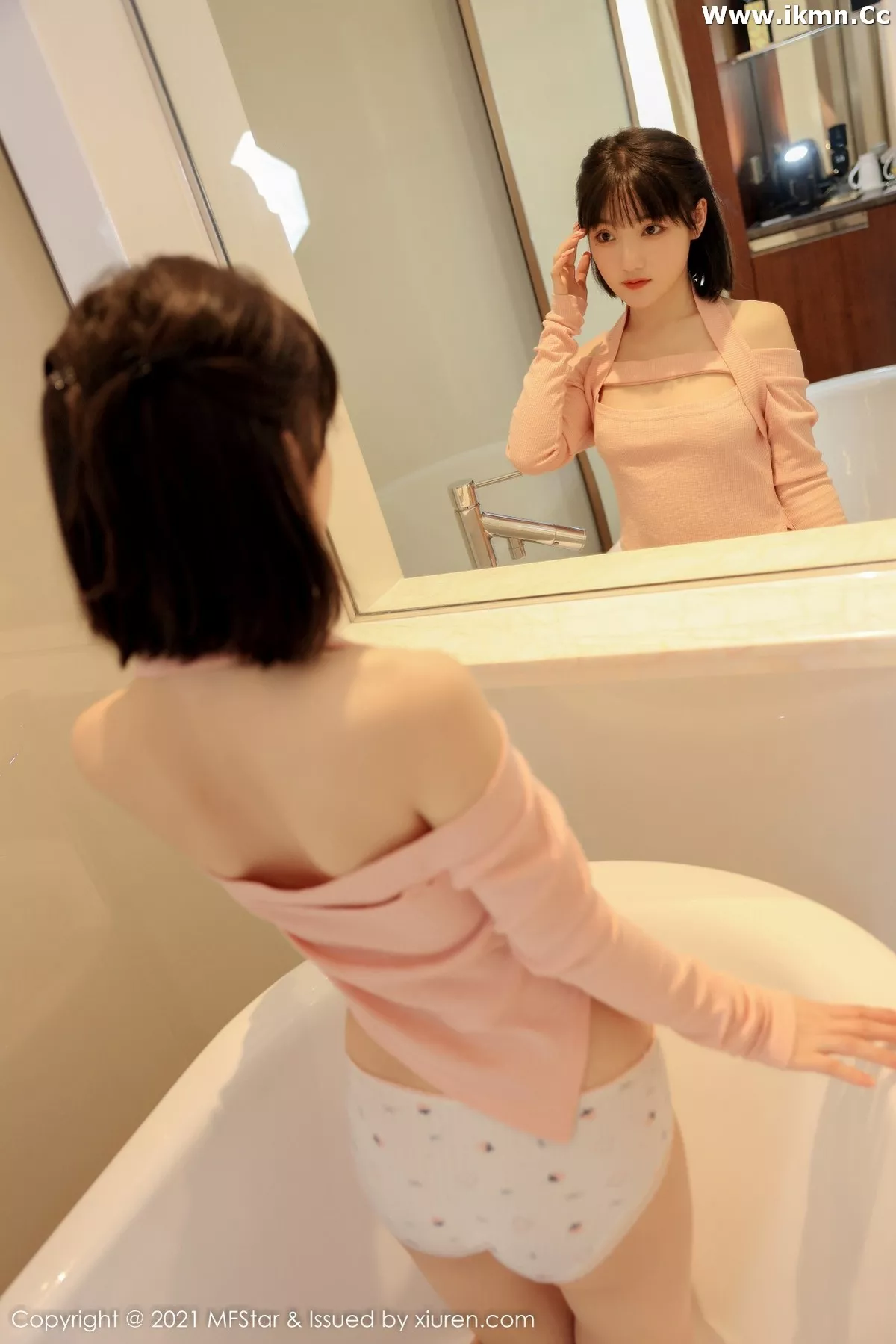 漂亮美女_甜筒晓彤全集 漂亮美女_甜筒晓彤全集