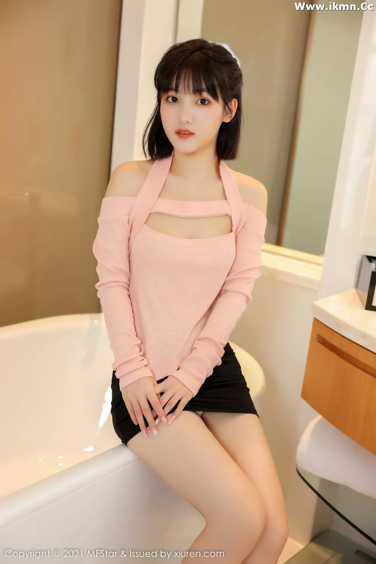 漂亮美女_甜筒晓彤全集