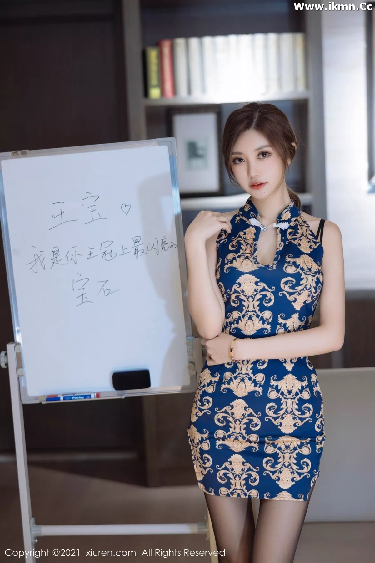 漂亮美女_绮里嘉全集