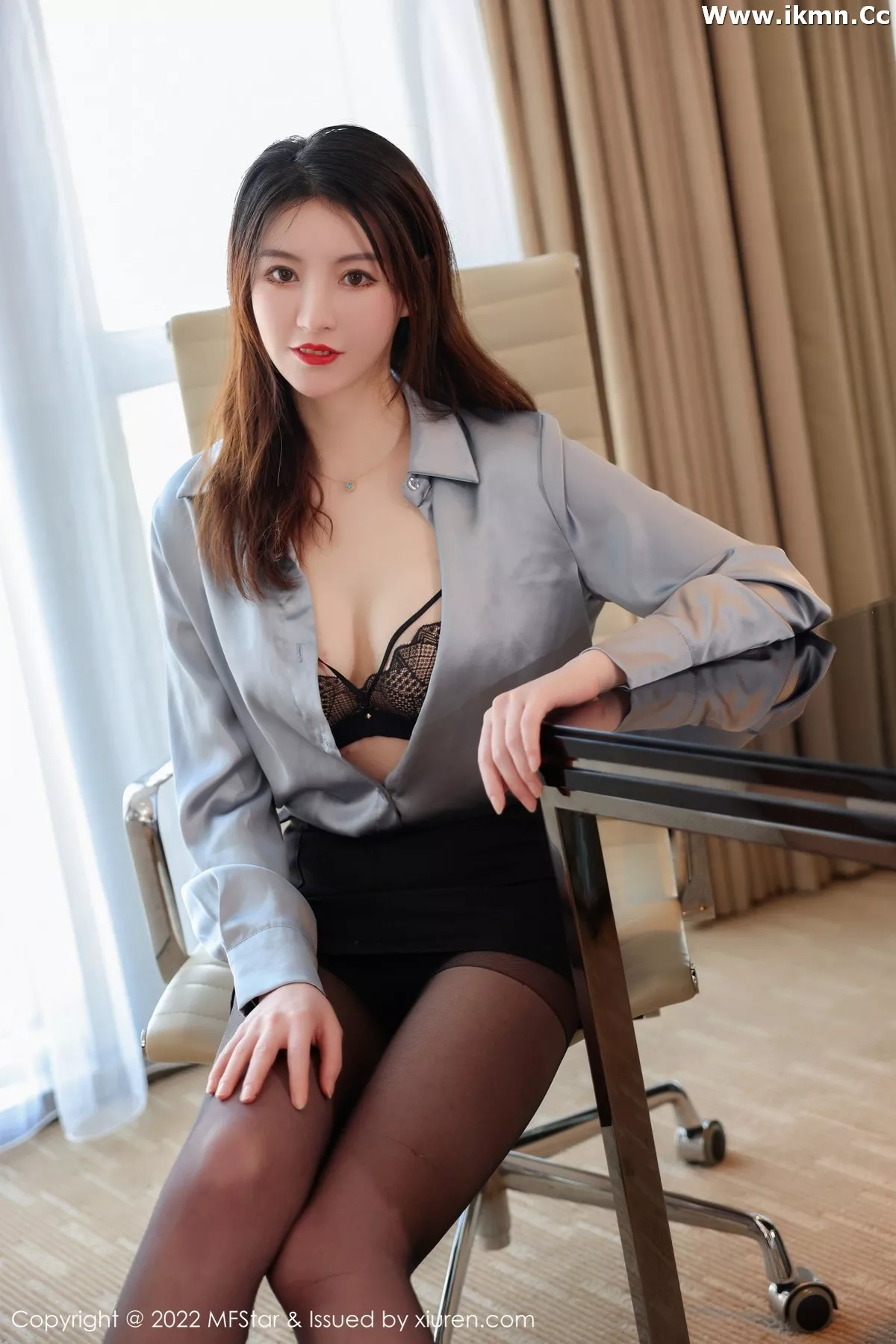 漂亮美女_优优全集