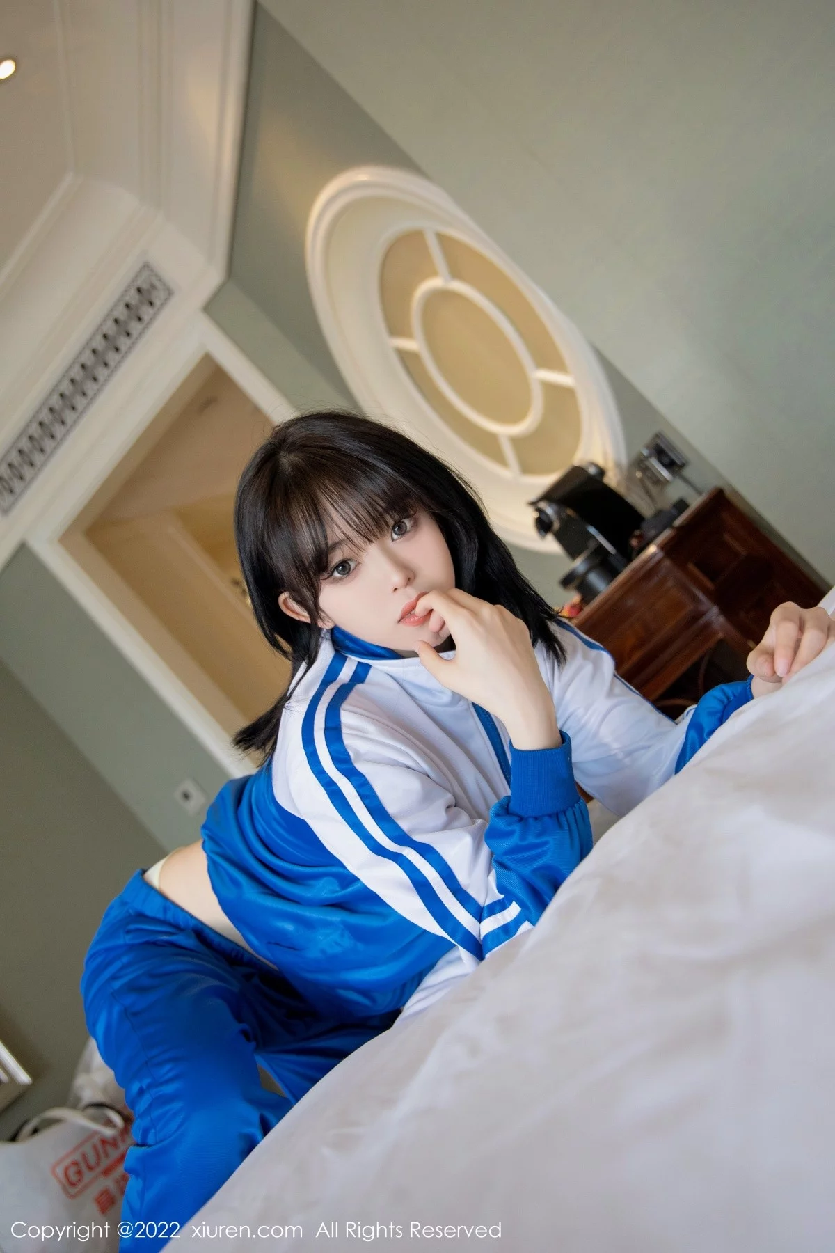 漂亮美女_奶瓶全集