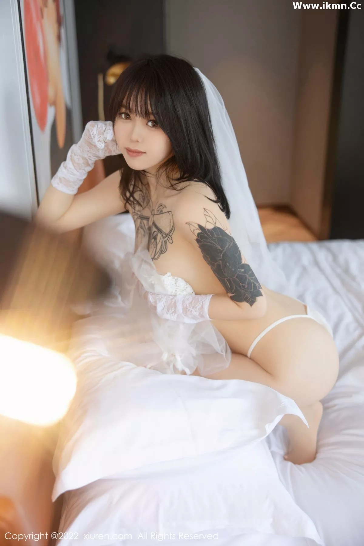 漂亮美女_奶瓶全集