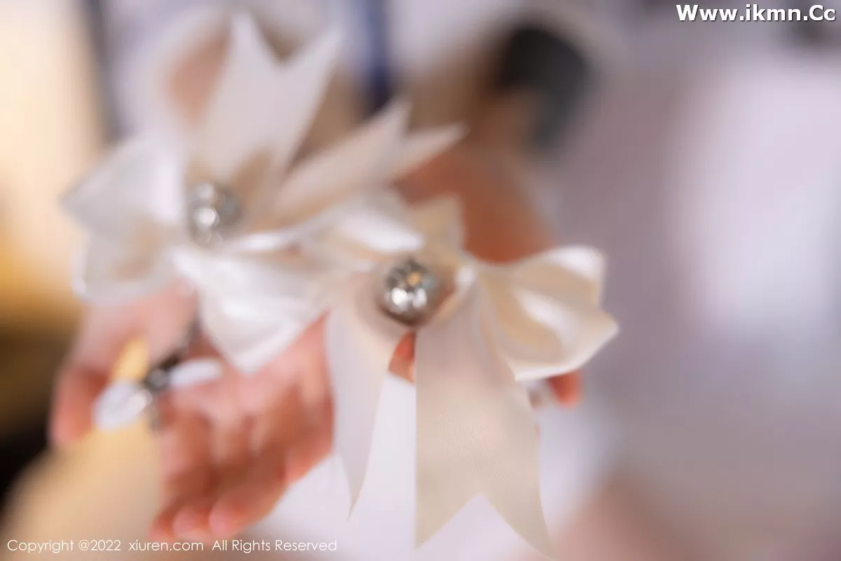 漂亮美女_奶瓶全集