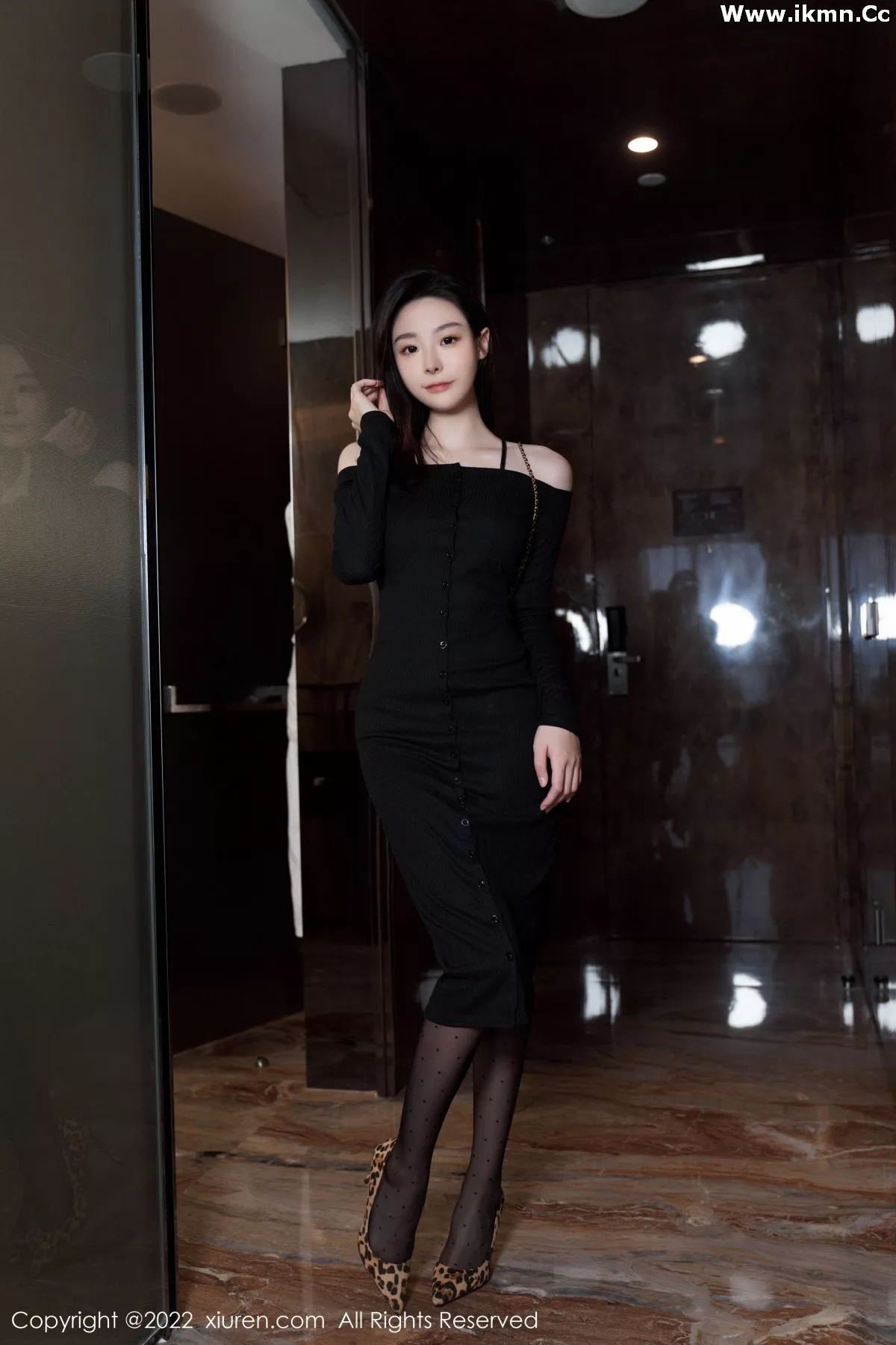 漂亮美女_是小逗逗全集